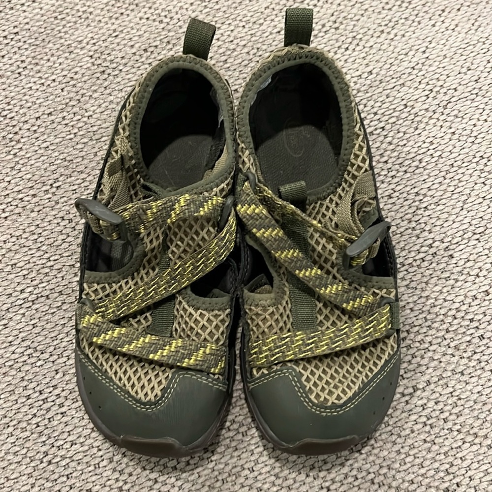 Chaco Unisex Child Odyssey Sport Sandal Olive Big Kids Size 1